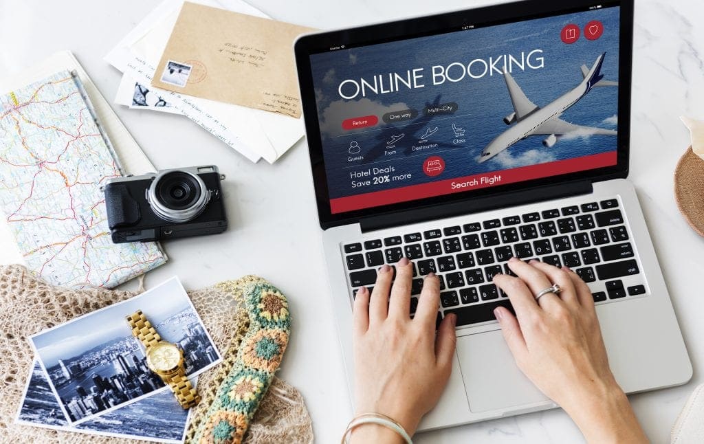 WebBabyShower -  booking travel for far away family