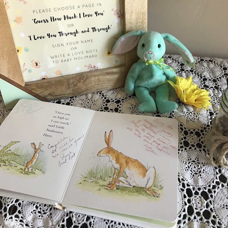 webbabyshower baby shower book with message image from instagram