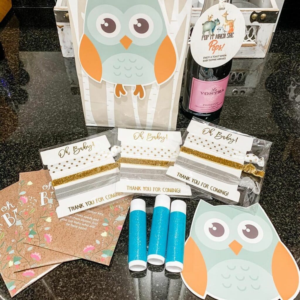 thank you notes and give aways