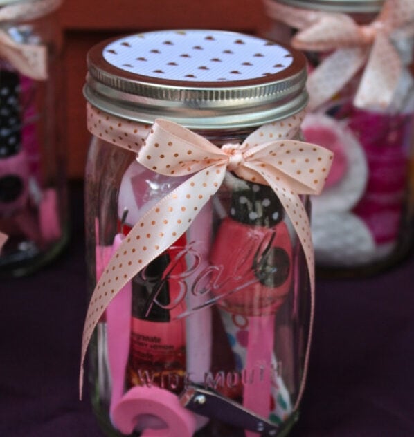 baby shower prizes manicure and pedicure set in mason jar