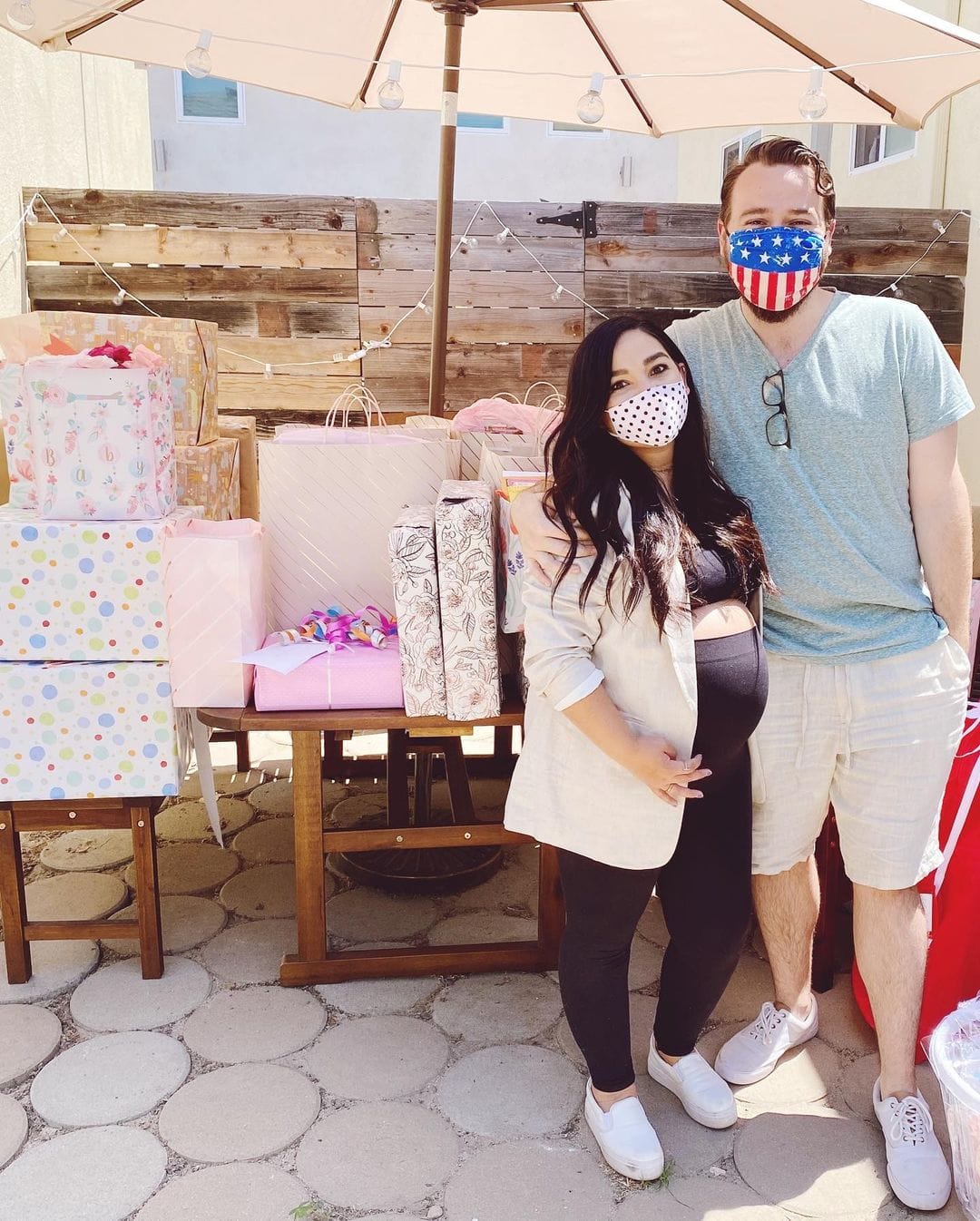 webbabyshower quarantine baby shower outside